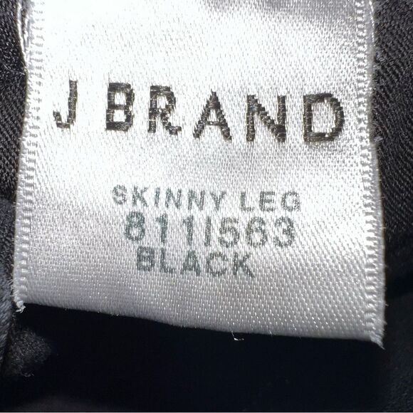 J Brand Women's Skinny Leg in Deep Black Mid Rise Woman's Jeans Size 30 - Picture 9 of 12